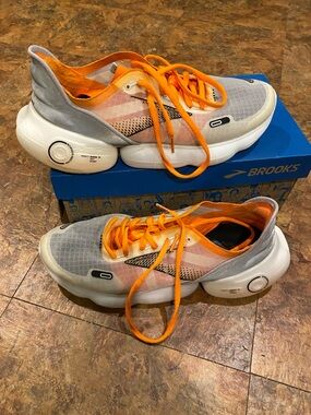 Brooks Aurora BL Running Sneakers in Orange & Gray with White Sole